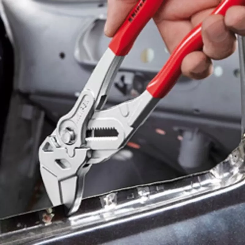 Knipex knaiblīšu atslēga 250 niķelis PVC pulēti žokļi