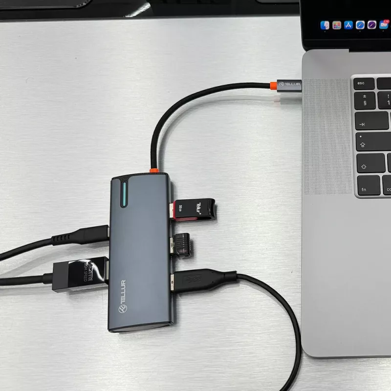 USB-C centrmezgls Tellur TLL321061 ar PD 3.0 100W, HDMI izeju un 3× USB 3.0 portiem