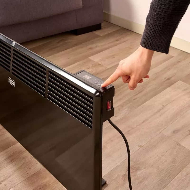 Black+Decker BXCSH1800E konvektora sienas sildītājs