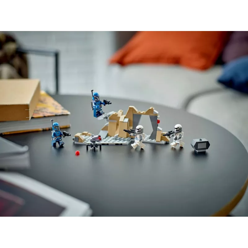 Konstruktors LEGO Star Wars Ambush on Mandalore Battle Pack 75373 — 4 minifigūras, 109 detaļas, vecums 6+