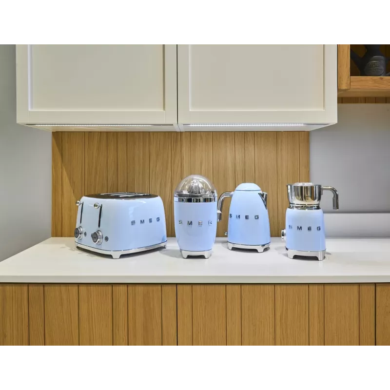 Smeg 50's Style TSF03PBEU tosteris pastelzilā krāsā
