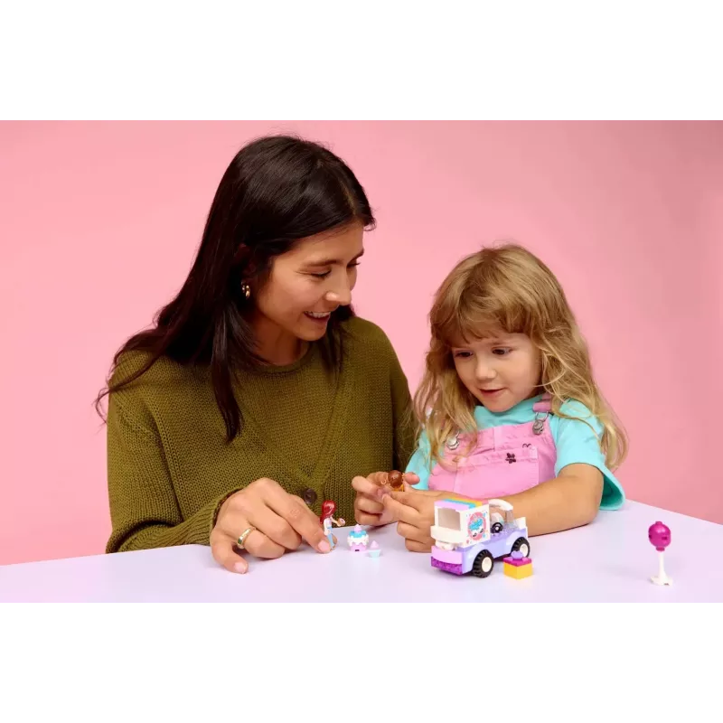 LEGO FRIENDS 42675 Vienradža kūkas piegādes auto