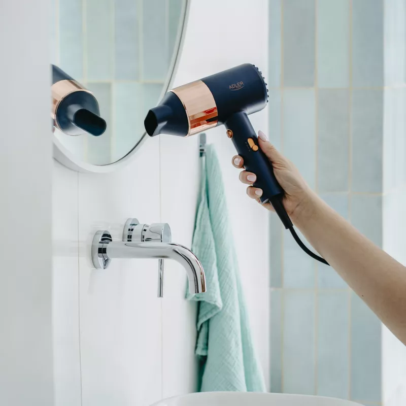 Fēns 1800W AD 2280