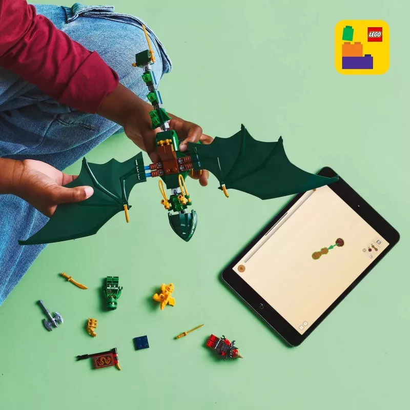 Konstrukciju rotaļlietu komplekts LEGO NINJAGO 71829 Lloyd's zaļa Forest Dragon, 128 gabali, 2 minifigūras, vecumam no 6 gadiem