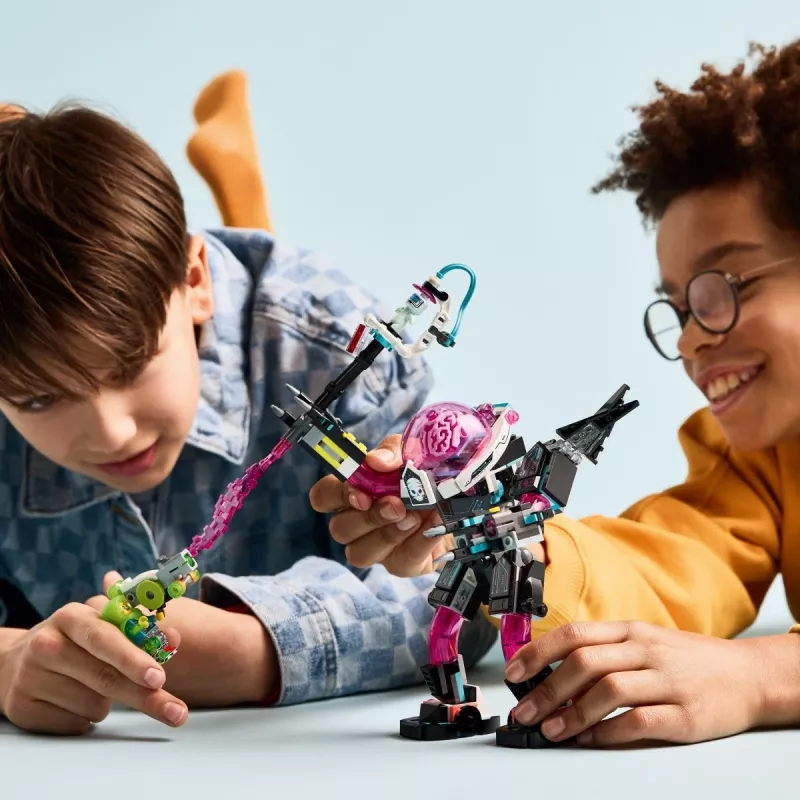 Konstruktoru rotaļlieta LEGO 71495 Mateo vs. Cyberbrain Mech — spēļu komplekts ar minifigūrām un būvējamu mehānisko robotu