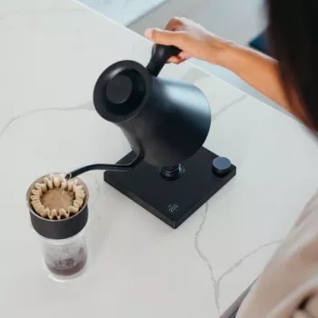 Electric kettle FELLOW 1L 1200W Matte Melns — 0,9 L tvertne, regulējama 40–100°C, nerūsējošā tērauda filtrs un korpuss