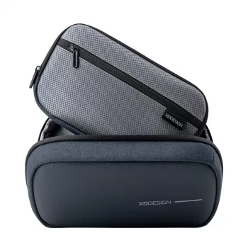 Tualetes piederumu maciņš XDDESIGN First-Class All-in-One Travel Organiser P706.3425, tumši sarkans, rāvējslēdzējs, 380 g, 17×27,5 cm ārējā kaste