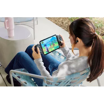 Gamepad Razer Kishi V3 Pro Haptic USB-C tālruņiem, mini planšetdatoriem un PC
