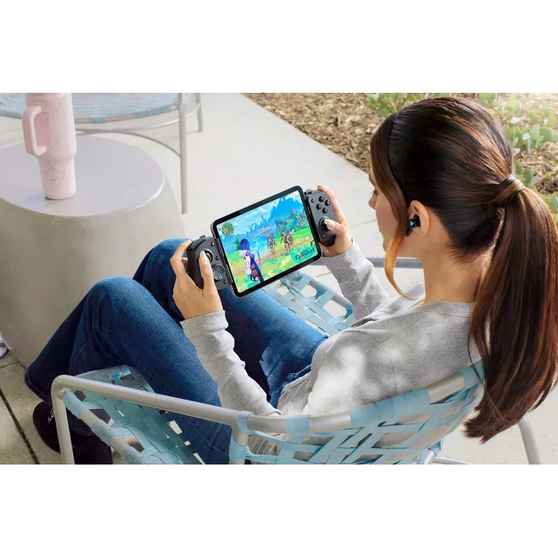 Gamepad Razer Kishi V3 Pro Haptic USB-C tālruņiem, mini planšetdatoriem un PC