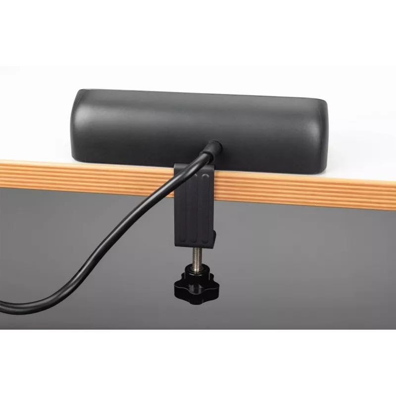 Strāvas sadalītājs DIGITUS 3-vietīgs ar 2×USB-A & 1×USB-C, 3 maiņstrāvas kontaktligzdām Tips E/F, 1,5 m kabelis, melns