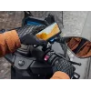 Quad Lock spoguļa stiprinājuma pasīvais turētājs mobilajam tālrunim/viedtālrunim, melns, zils