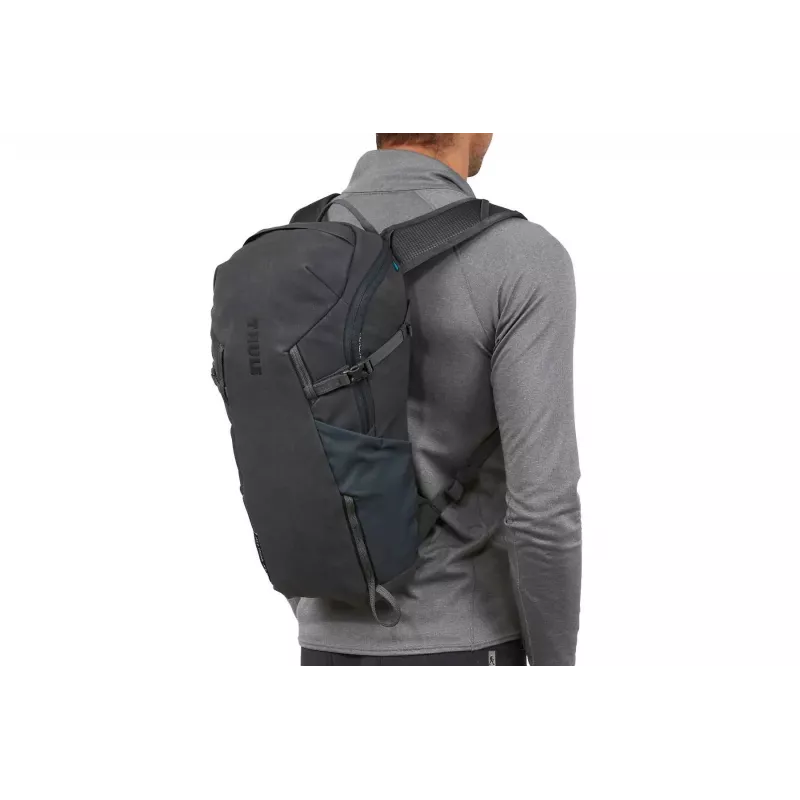 Thule 4127 AllTrail X 15L pārgājienu mugursoma, Obsidian