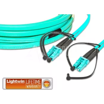 Lightwin LDP-50 LC-LC 10.0 OM3 FD optiskās šķiedras kabelis 10 m akvamarīna krāsā (LDP-50 LC-LC 10.0 OM3 FD)