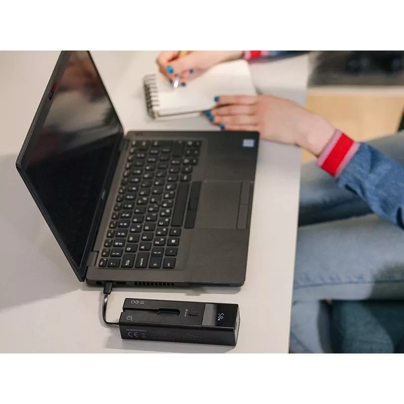 Pārnēsājams ārējais akumulators TRACER Quant 10000 mAh Li-Ion, PD & QC3.0, 3 pieslēgvietas (2×USB-C, 1×USB-A), 100W, melns