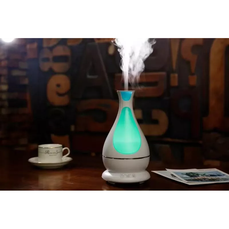 Difūzijas lampa Sponge Minimu 400 balta LED — kompakta LED difūzijas lampa
