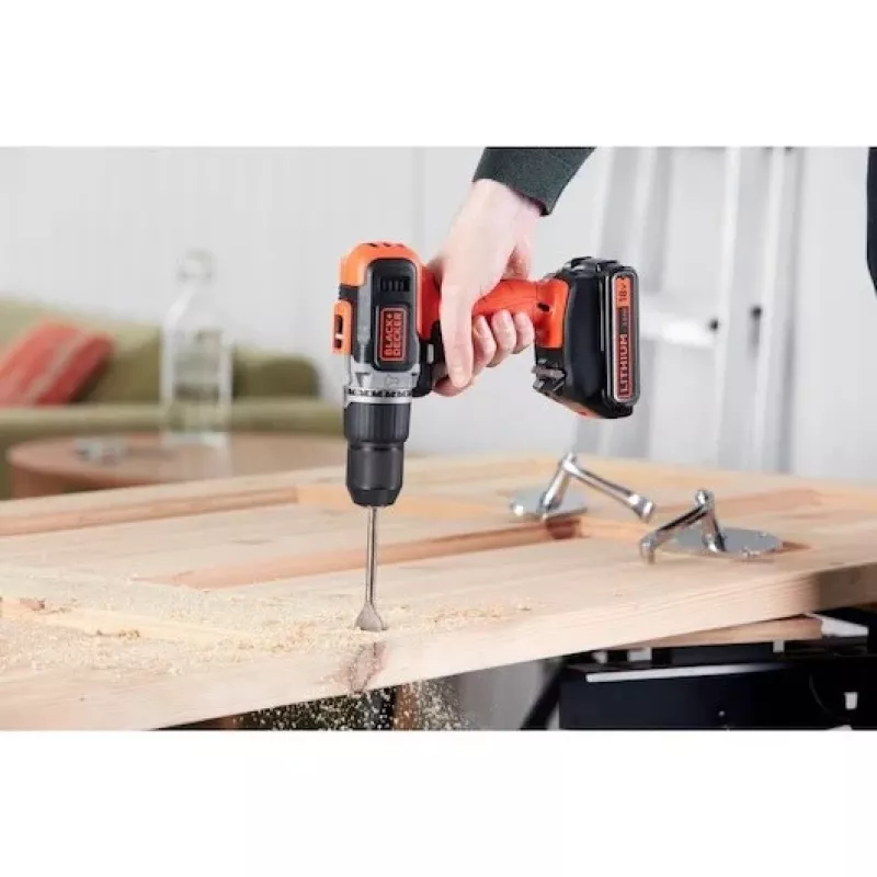 BLACK & DECKER | Bezvadu urbjmašīna/skrūvgriezis ar 2.0 Ah/4.0 Ah akumulatoru | BCD003MEM2K-QW | 18 V | 2.0/4.0 Ah | Litija