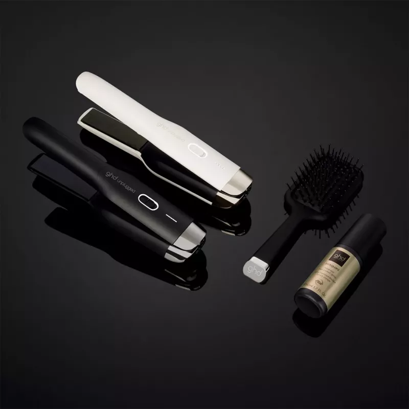ghd Mini Paddle Brush matu suka, melna