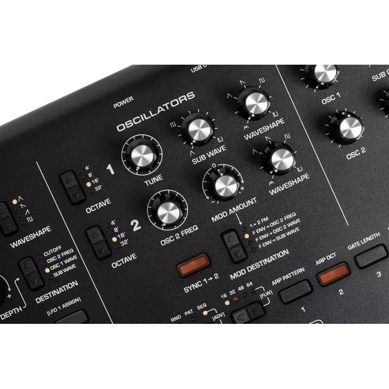 Analogais sintezators Moog MOOG MESSENGER — monofonisks galda instruments