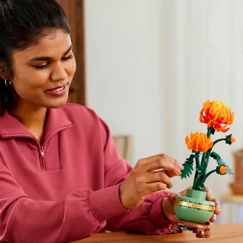 LEGO Icons krizantēmas zieda būvēšanas komplekts – radošs modelis pieaugušajiem, mākslīgā auga dāvana sievietēm, vīriešiem, viņai vai viņam, mājām, birojam