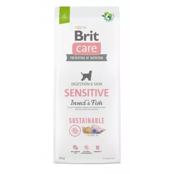 Sausā suņu barība Brit Care Sustainable Sensitive Insect & Fish 12 kg — pieaugušiem suņiem, baltās zivs garša, 25 % olbaltumvielu, 13 % tauku, hipoalerģiska