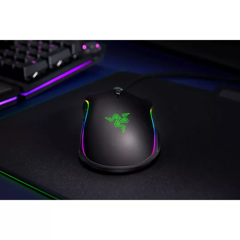 Razer Mamba vadu spēļu pele