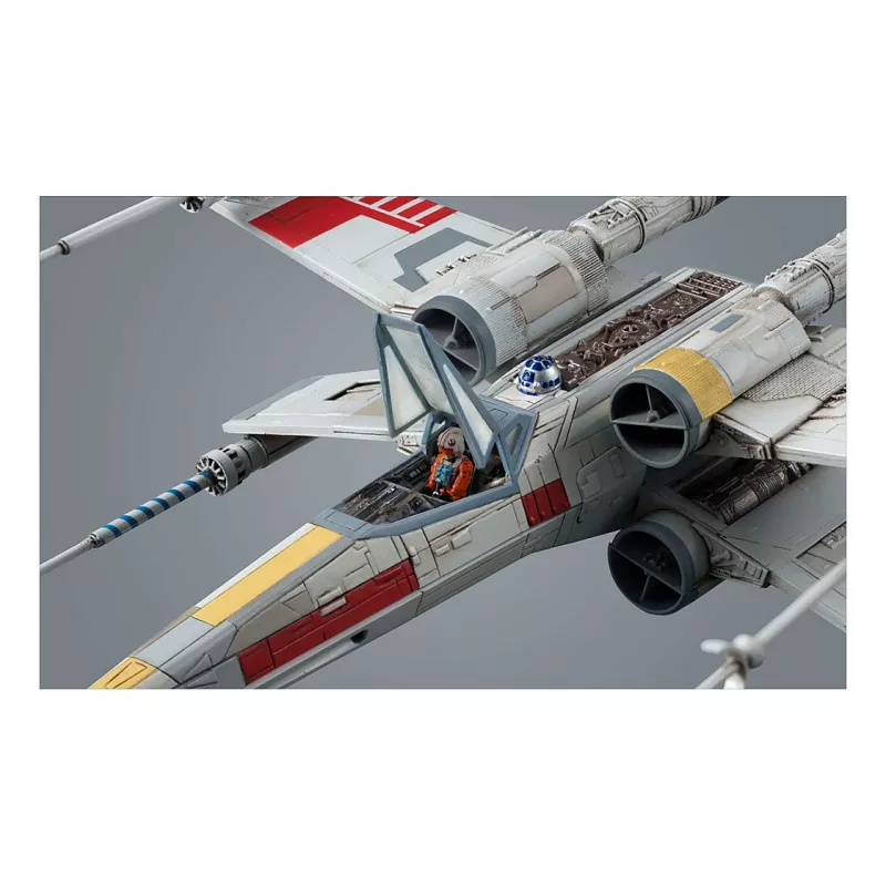 Atspoles modeļa montāžas komplekts REVELL mērogā 1:72 — X-Wing Starfighter, garums 100 mm