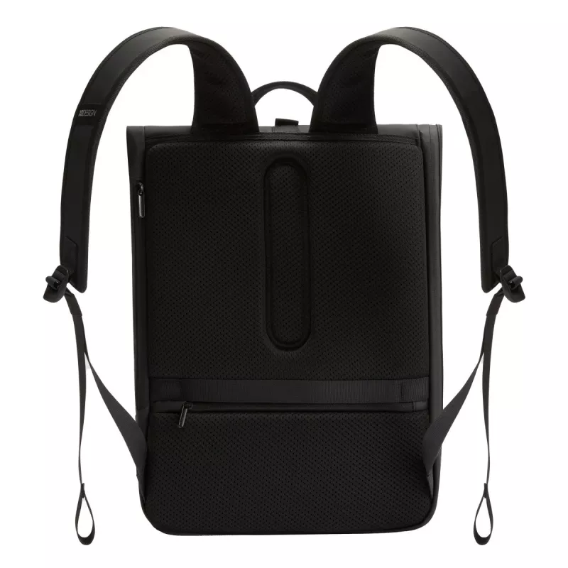 Mugursoma XDDESIGN URBAN FLAP-TOP P706.2601 — ūdensizturīga, viegla, melna