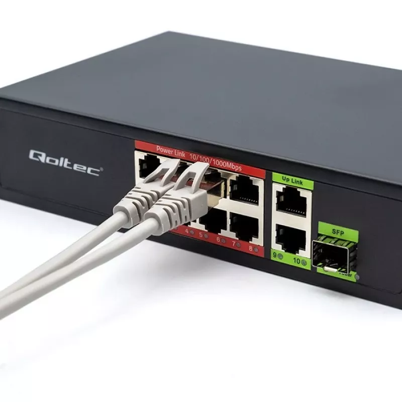 Ethernet Switch QOLTEC 52297 PoE RJ45 with PoE Uplink and SFP port