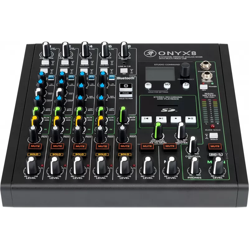 Mackie Onyx 8 - analogais mikseris ar USB