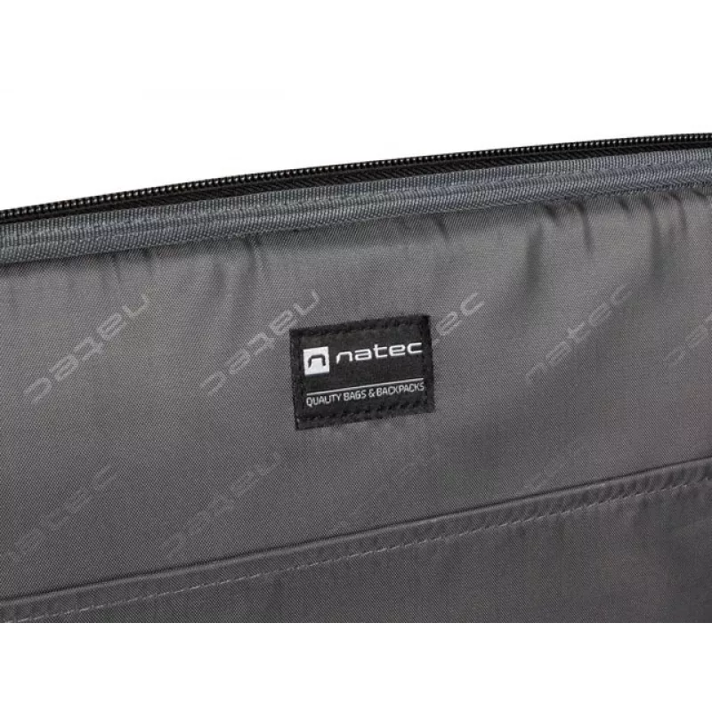 Portfelis NATEC Boxer Lite 39,6 cm (15,6 collas) – poliesters, 2 nodalījumi, plecu siksna, 410×305×65 mm, 750 g