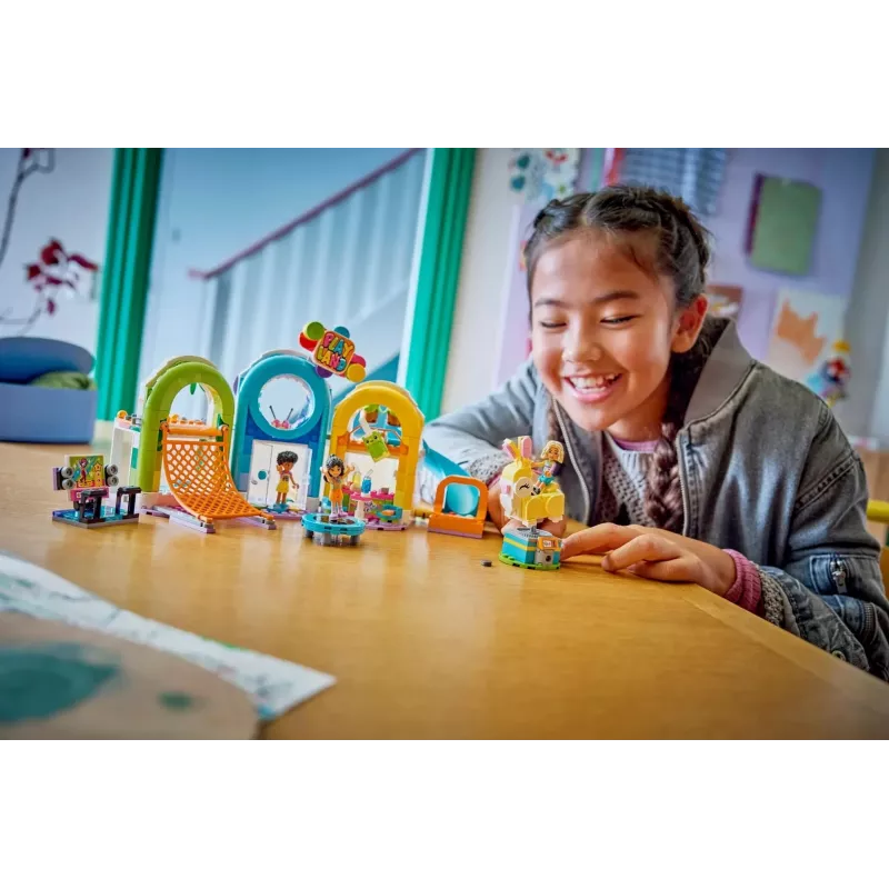 LEGO FRIENDS 42686 Jautrais iekštelpu rotaļu laukums