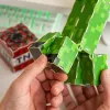 Konstruktora komplekts Paladone Minecraft Creeper – saliekama Kaktusa figūra