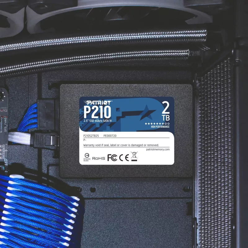 2.5 collu SATA III SSD PATRIOT P210 2 TB — 500 MB/s lasīšana, 400 MB/s rakstīšana, 7 mm