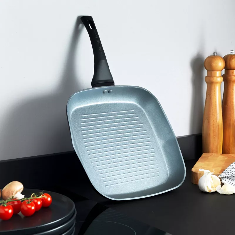 Griddle Russell Hobbs RH01861EU7 28 cm Crystaltech – nepiedegoša cepšanas virsma, plakana panna