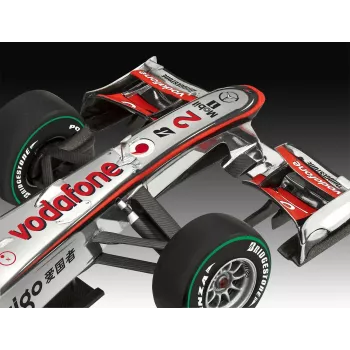 REVELL plastmasas modelis McLaren Mercedes MP4-25 Lewis Hamilton — 1:24 mēroga komplekts