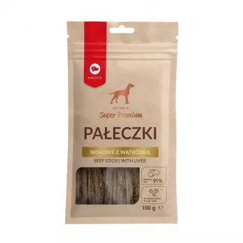 Suņu kārumi MACED Beef Sticks ar aknām 100 g — dabīgas cietas košļu uzkodas suņiem