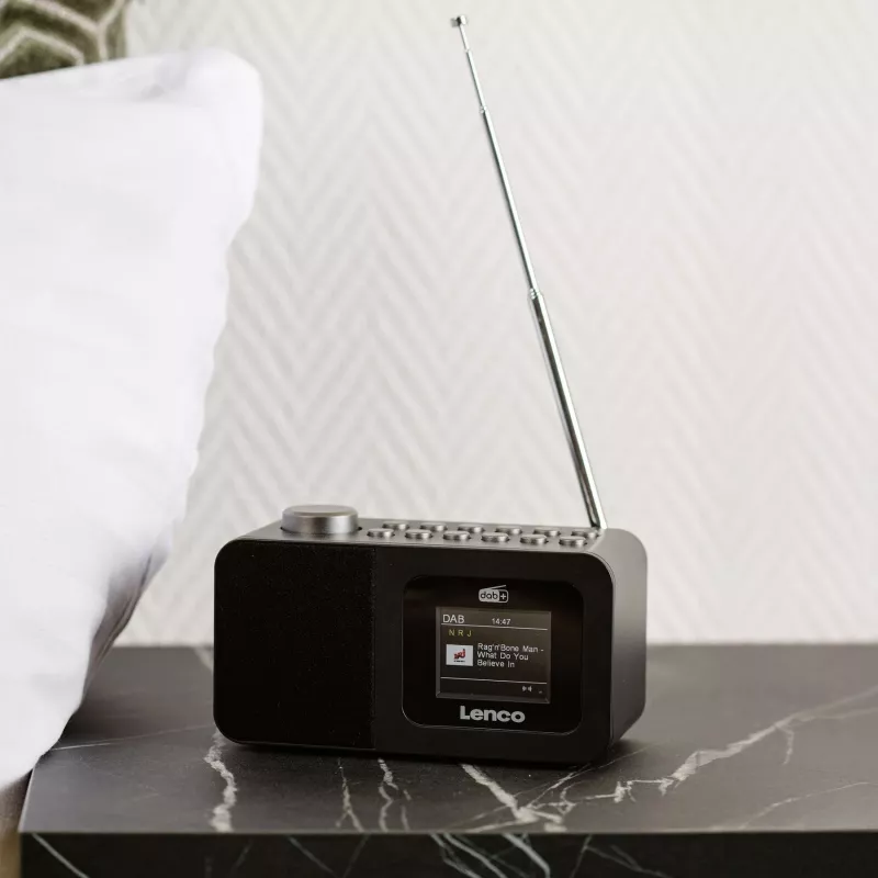 Galda radio Lenco CR-625BK — FM/AM uztvērējs ar Bluetooth, melns