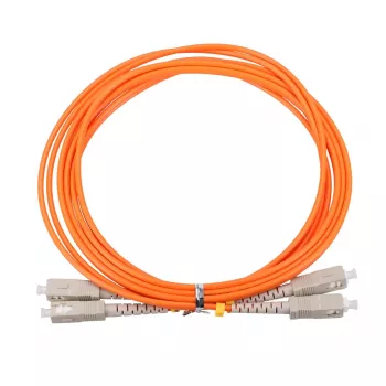 Optisko šķiedru kabelis Extralink EX.3692 — FTTH OM2 SC‑SC, 1 m, pilnais duplekss, sarkans