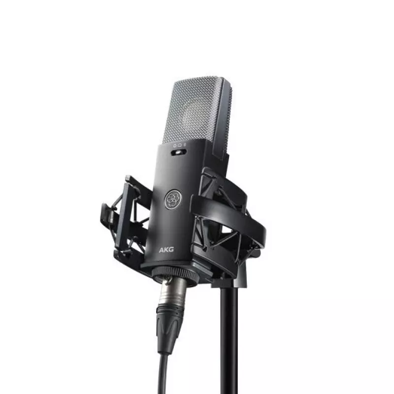 AKG C114 - kondensatora mikrofons ar pārslēdzamiem uztveršanas rakstiem
