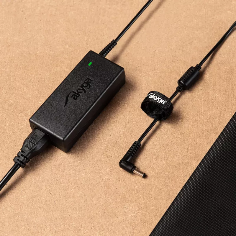 Akyga AK-ND-09 klēpjdatora lādētājs 18,5 V, 65 W, 4,8 x 1,7 mm, 1,2 m, saderīgs ar HP