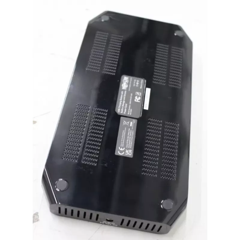 USB uzlādes stacija Tripp Lite U280-010-ST-CEE — 10 USB porti, regulējama uzglabāšana