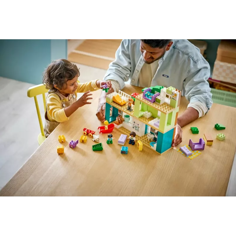 LEGO DUPLO 10470 3-in-1 Modernā ģimenes māja ar figūrām