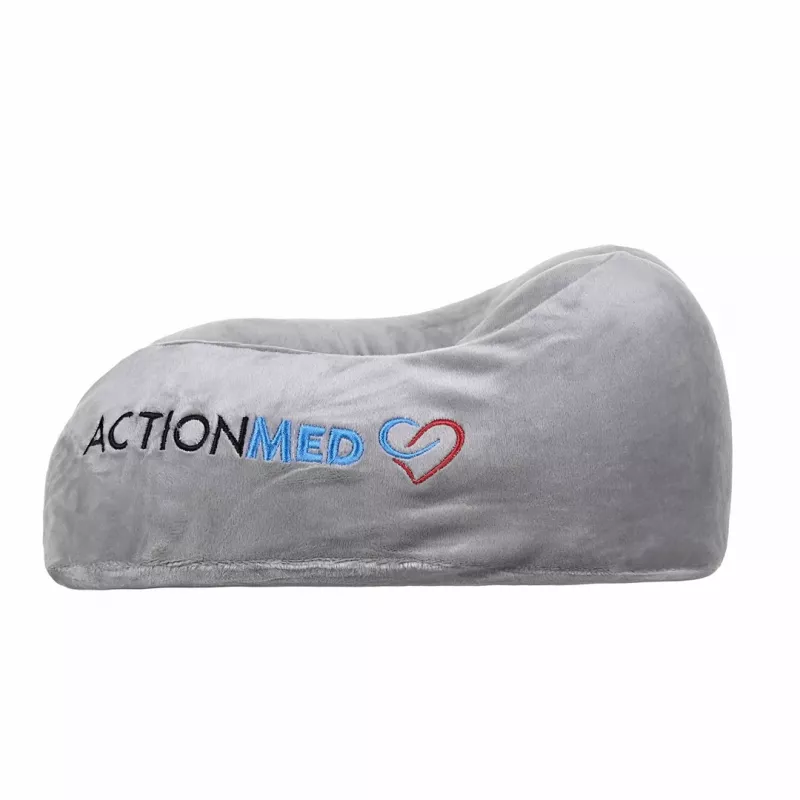 Ortopēdisks ceļojumu kakla spilvens ActionMed PO400AM, putu pildījums, pelēks — kakla un pakauša atbalsts