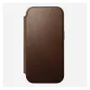 Ādas grāmatiņveida tālruņa vāciņš Nomad Modern Leather Folio iPhone 17 Pro — brūna, der 6,3 collu (16 cm) ekrānam, 4 karšu kabatas