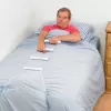Rehabilitācijas gultas trepes Qmed DRQM3G0AAXXXP, 4 pakāpieni, polietilēns, maksimālā slodze 90 kg, fluorescējoša, pakāpiena platums 25 cm