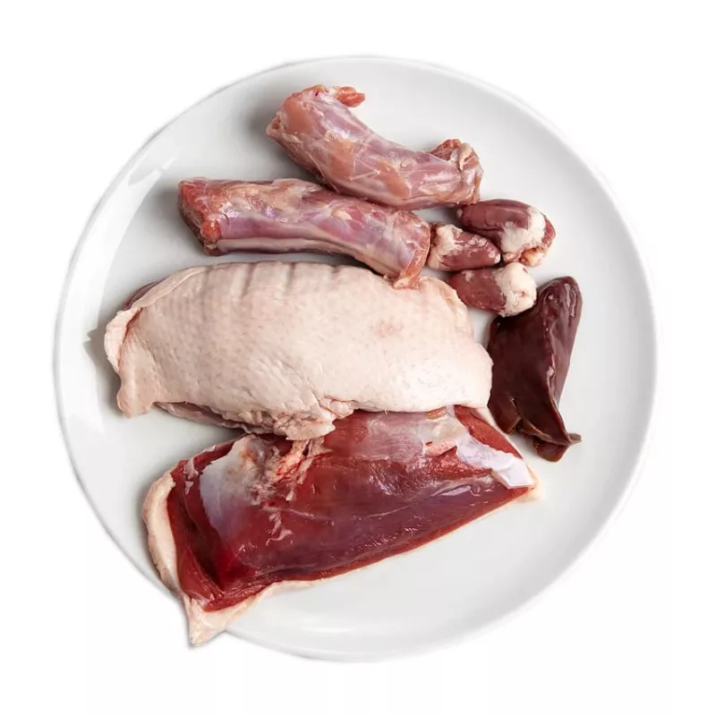 Mitrā kaķu barība 3coty Duck 180 g — pilnvērtīga bezgraudu konservēta mitrā barība pieaugušiem kaķiem, olbaltumvielas 15%, tauki 10%, mitrums 72,8%