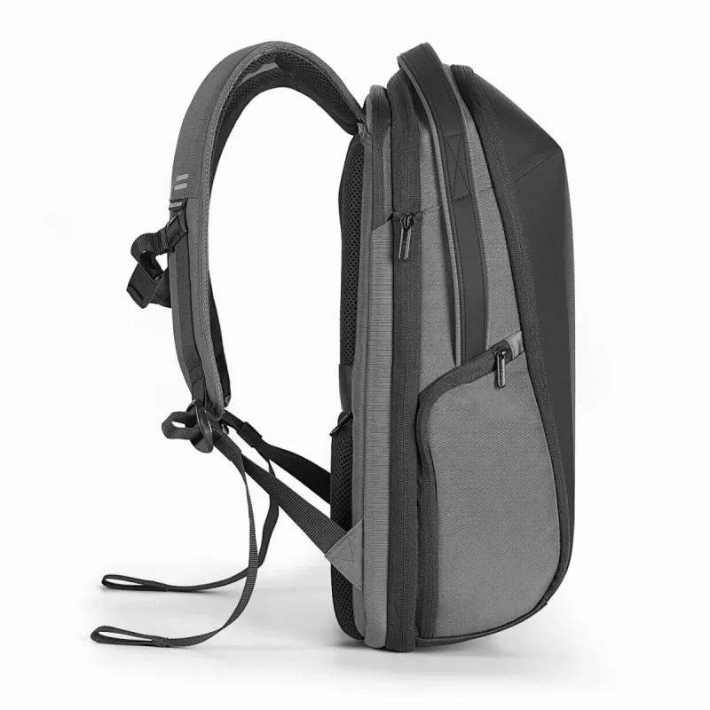 Mugursoma XDDESIGN Bizz pelēka P705.932 — ūdensizturīga, viegla pilsētas mugursoma