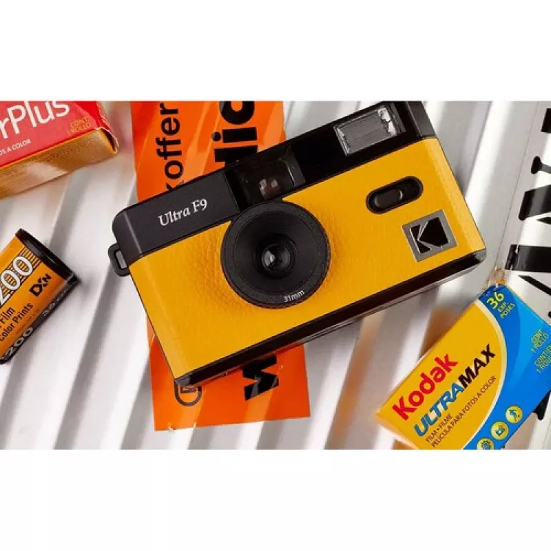 Kompakta filmu kamera Kodak F9 135 mm ISO 200-400 Melna Dzeltena