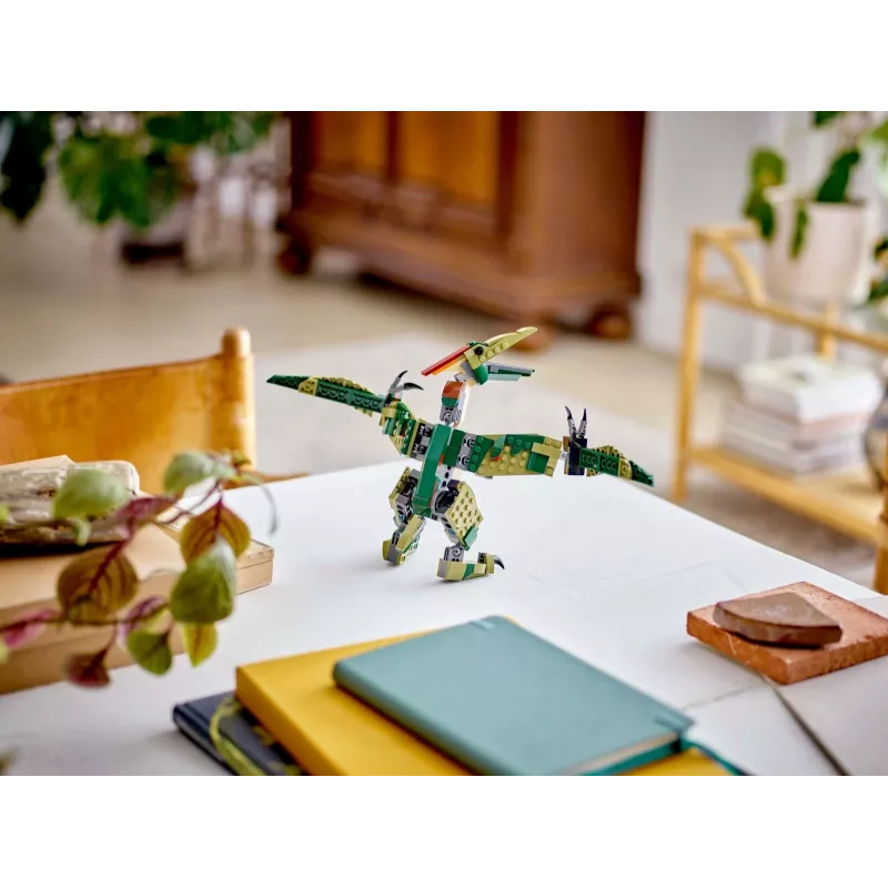 LEGO Creator 3-in-1 T.Rex būvējams modeļa komplekts, 626 gab., 150 mm augstums, vecums 9+
