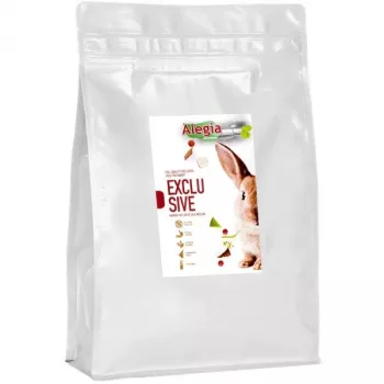 Granulētā trušu barība Alegia Exclusive 1.6 kg — pilnvērtīga ikdienas barība pieaugušiem trušiem, dārzeņu garša, olbaltumvielas 15,76%, šķiedrvielas 16,3%